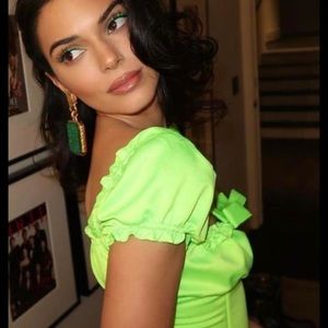 I.Am.Gia Naomi like green milkmaid crop to with boning